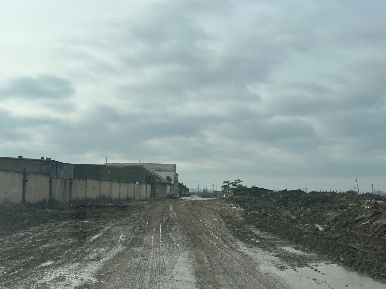 Bu yol “Balaxanıneft”in mühafizəsi altında sıradan çıxarılır - FOTOLAR